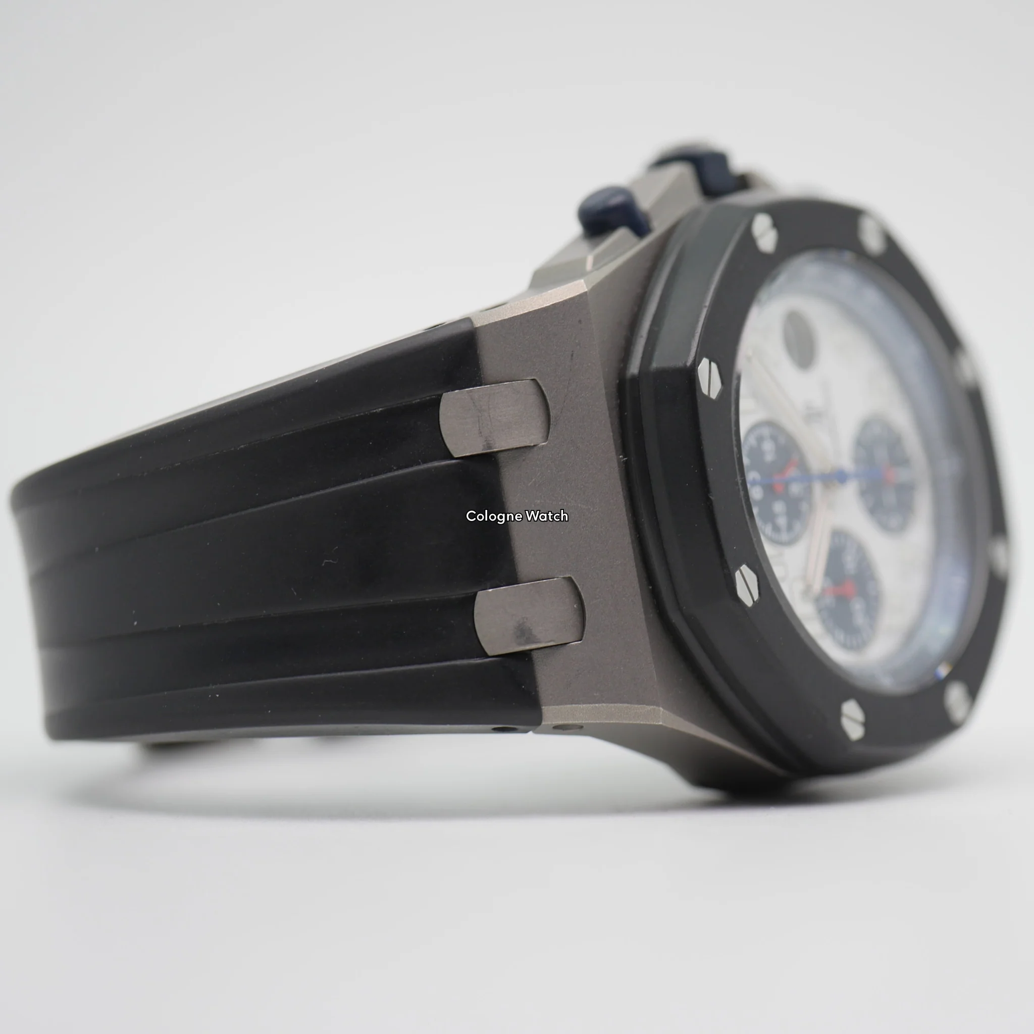 Audemars Piguet Royal Oak Offshore "National Classic" Titan 26279IK.GG.D002CA.01 - 2007 - Image 4