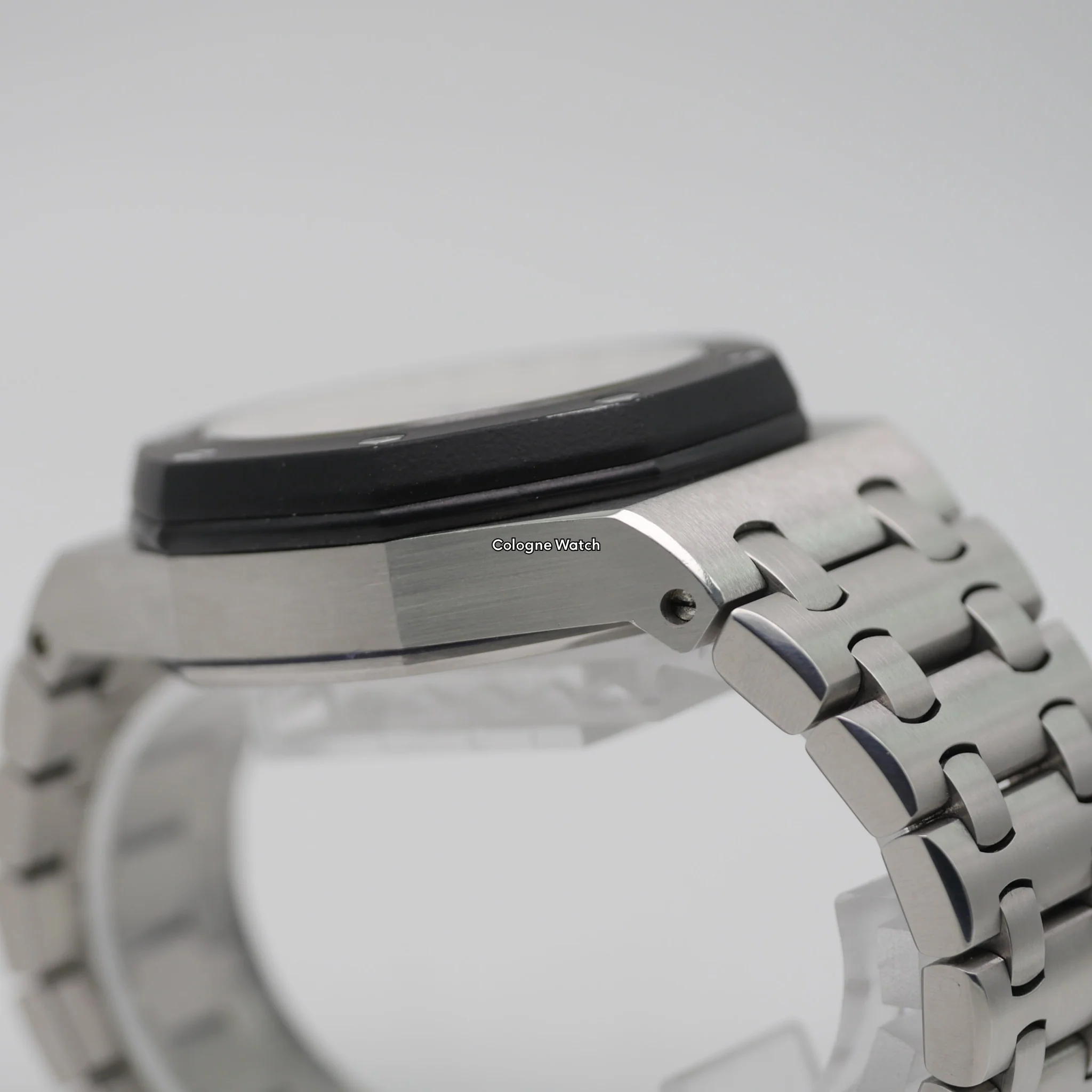 Audemars Piguet Royal Oak Offshore Stahl 25940SK.OO.D002CA.02 - Image 9