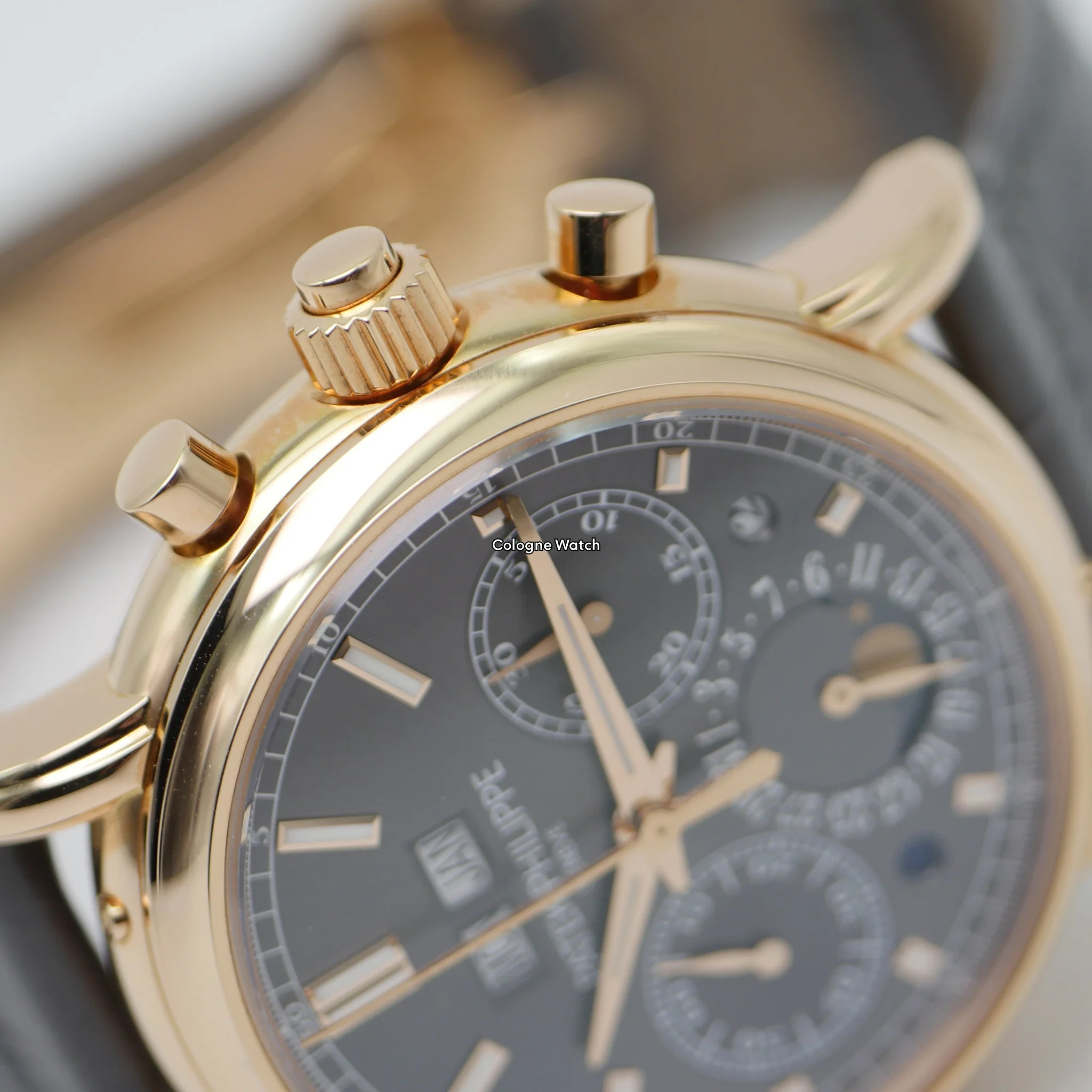 Patek Philippe Perpetual Calendar Split Second Chronograph Roségold - 5204R-011 - 2022 - Image 9