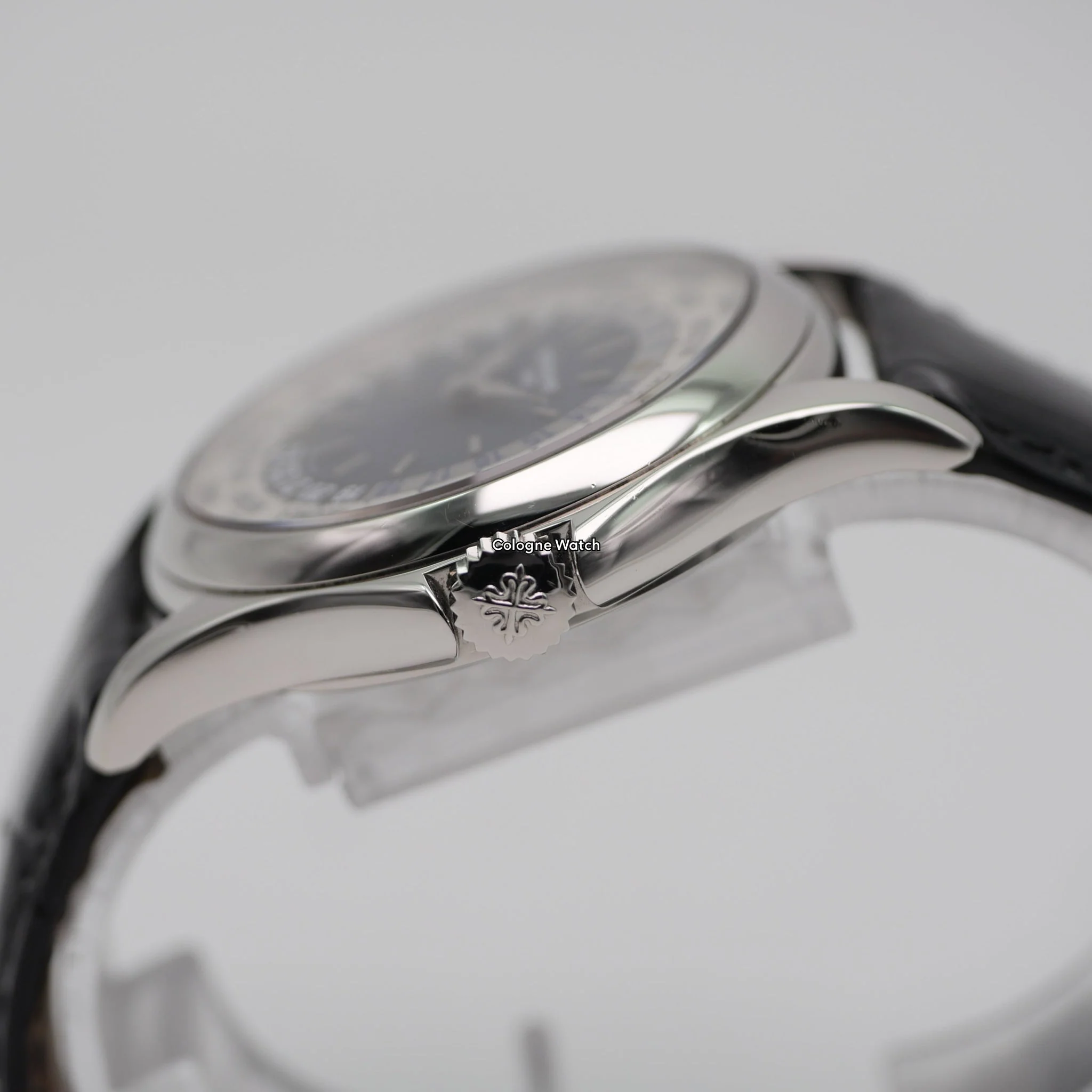 Patek Philippe World Time Platin 5110P-001 - Only Watch - Image 9